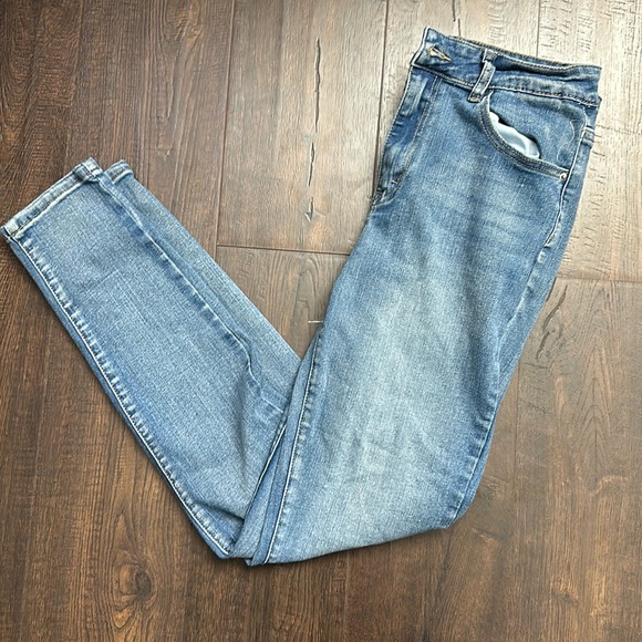 Size 6 SHEIN pants #C48 - Picture 1 of 3